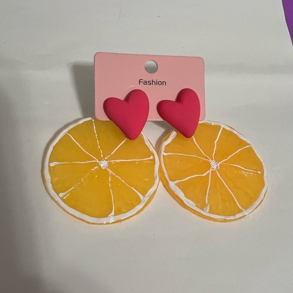 LAST 1! Large Orange and Heart Acrylic Dangle Fashion Earrings! - Picture 7 of 7